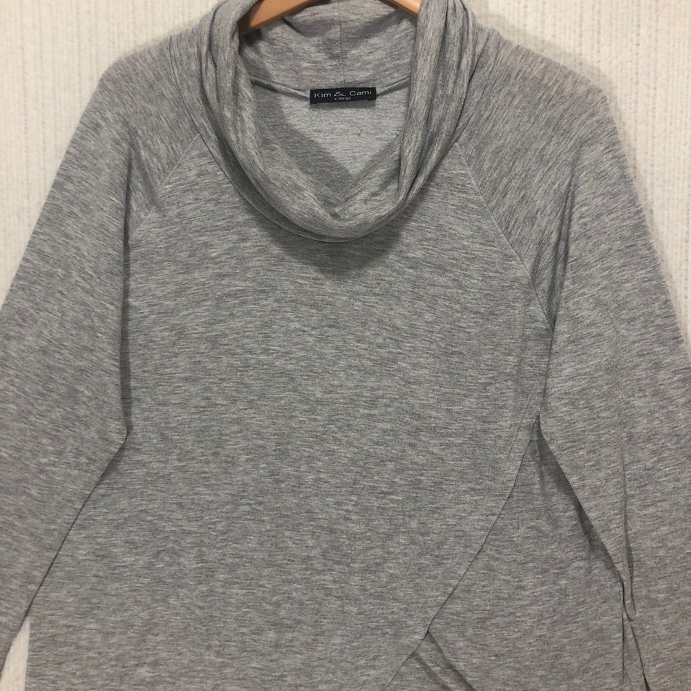 Kim & Cami Gray Cowl Neck Long Sleeve Asymmetrical Hem Top XL
